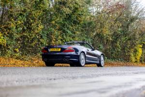 Bild 18/50 von Mercedes-Benz SL 55 AMG (2004)
