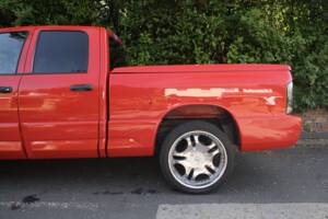 Immagine 44/50 di Dodge Ram SRT 10 (2005)