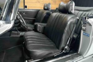 Afbeelding 10/19 van Mercedes-Benz 280 SE (1969)