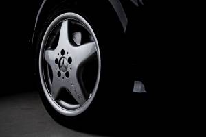 Immagine 30/38 di Mercedes-Benz CLK 55 AMG (2000)