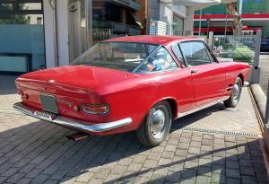 Image 2/7 of FIAT 2300 S Coupe (1963)