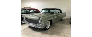 Image 1/15 of Lincoln Continental Mk V Convertible (1960)