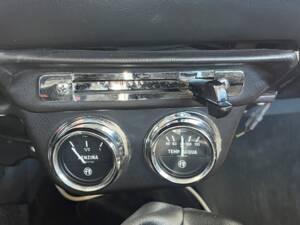 Image 12/39 of Alfa Romeo Giulia GT 1300 Junior (1970)