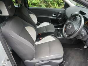 Bild 9/18 von Renault Clio Gordini R.S. (2010)