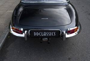 Afbeelding 14/26 van Jaguar E-Type 3.8 Flat Floor (1961)
