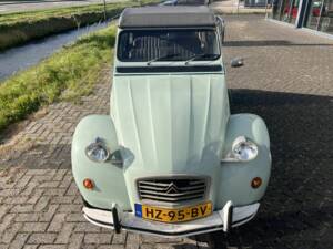 Image 3/8 of Citroën 2 CV 6 (1982)