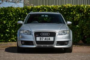 Bild 6/50 von Audi RS4 Avant (2006)