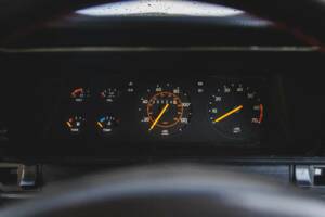 Bild 18/50 von Opel Manta 400 2,4 (1983)