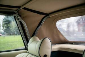 Image 26/35 of Mercedes-Benz 280 SL (1969)