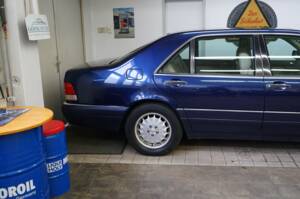 Immagine 32/36 di Mercedes-Benz S 500 L (1994)