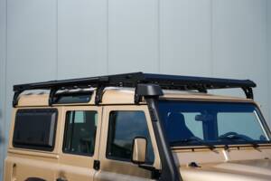 Bild 41/58 von Land Rover Defender 110 (2013)