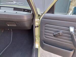 Bild 14/32 von BMW 320 Baur TC (1979)