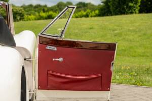 Image 51/58 of Jaguar XK 140 SE DHC (1955)