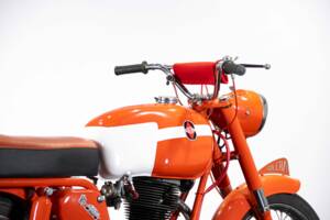 Bild 9/50 von Gilera Giubileo 175 Sport (1963)