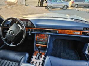 Image 14/100 of Mercedes-Benz 500 SEL (1983)