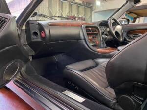 Image 47/50 of Aston Martin DB 7 Vantage Volante (2002)