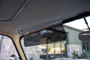 Image 32/56 de Aston Martin DB 4 (1958)