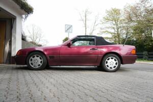 Image 91/95 of Mercedes-Benz 300 SL (1993)