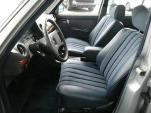 Image 9/21 of Mercedes-Benz 280 TE (1984)