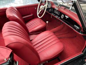 Image 15/38 de Mercedes-Benz 190 SL (1957)