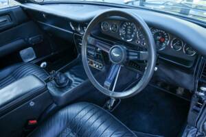 Image 3/50 of Aston Martin DBS V8 (1972)