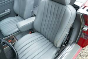 Imagen 40/50 de Mercedes-Benz 560 SL (1986)