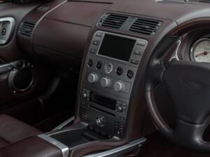 Bild 12/49 von Aston Martin V12 Vanquish S (2007)