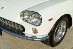 Obraz 12/50 pojazdu Ferrari 330 GT 2+2 (1964)