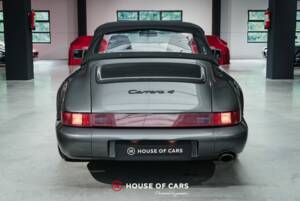 Bild 8/25 von Porsche 911 Carrera 4 (1990)