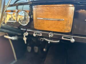 Image 11/30 de Mercedes-Benz 220 (1952)