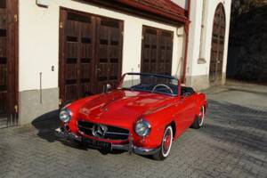 Immagine 1/38 di Mercedes-Benz 190 SL (1961)
