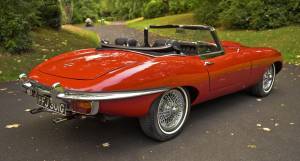 Image 22/50 of Jaguar E-Type (1969)