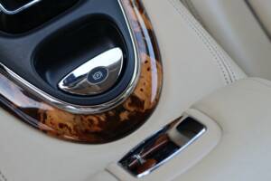 Imagen 26/50 de Jaguar XJ 8 4.2 (2006)