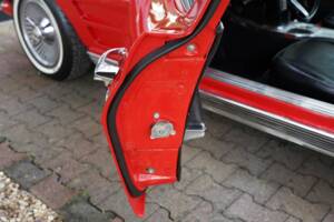 Image 40/50 of Chevrolet Corvette Sting Ray (1963)