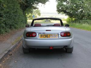 Image 5/17 of Mazda MX-5 1.8 (1997)