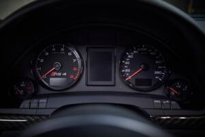 Image 90/95 of Audi RS4 Avant (2006)