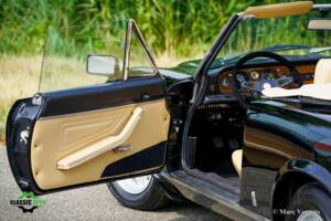 Image 4/42 of FIAT Spider 2000 (1981)