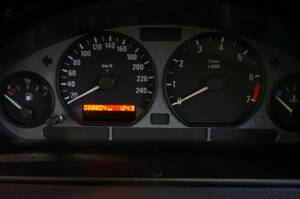 Imagen 25/32 de BMW 323ti Compact (1998)