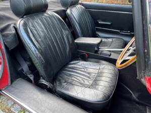 Bild 25/39 von Jaguar E-Type V12 (1974)