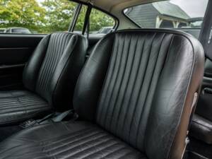 Bild 46/62 von Aston Martin DB 6 Mk II (1970)