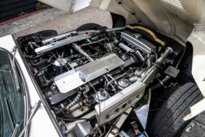 Bild 27/41 von Jaguar E-Type V12 (1972)