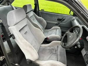 Image 19/38 de Ford Escort turbo RS (1990)