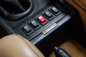 Afbeelding 18/32 van Alfa Romeo SZ (1994)