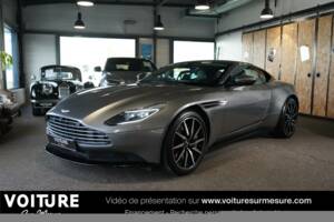 Bild 1/29 von Aston Martin DB 11 V12 (2018)