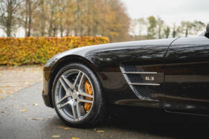 Image 74/100 de Mercedes-Benz SLS AMG Roadster (2011)