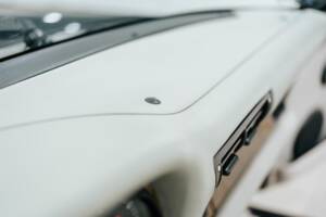 Bild 55/76 von Porsche 911 Carrera 3.2 "25 Jahre 911" (1989)