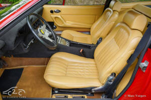 Image 10/80 de Ferrari 365 GTC&#x2F;4 (1972)