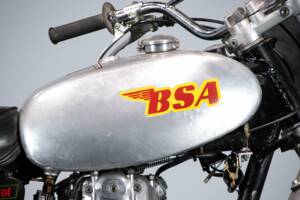 Bild 32/50 von BSA DUMMY (1974)