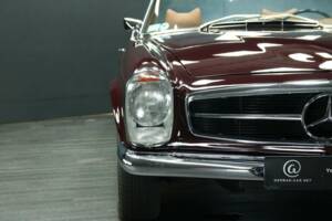 Bild 30/50 von Mercedes-Benz 280 SL (1971)