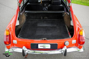 Bild 45/46 von MG MGB GT V8 (1975)